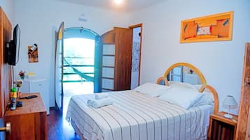 Suite clásica, balcón, vista a la montaña | Wifi gratis