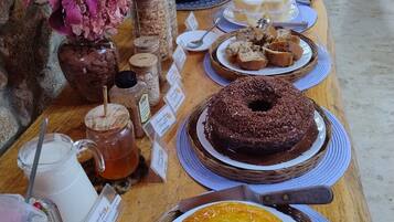 Desayuno buffet incluido todos los días