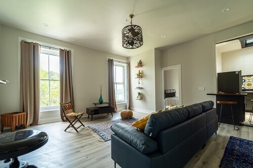 Global Entry Unit 2 - 3rd Floor Walk-up