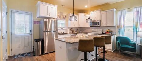 مُحضّرة مكعبات الثلج