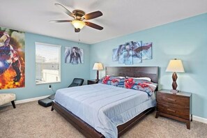 6 quartos, ferros/tábuas de passar roupa, berço de viagem, Wi-Fi