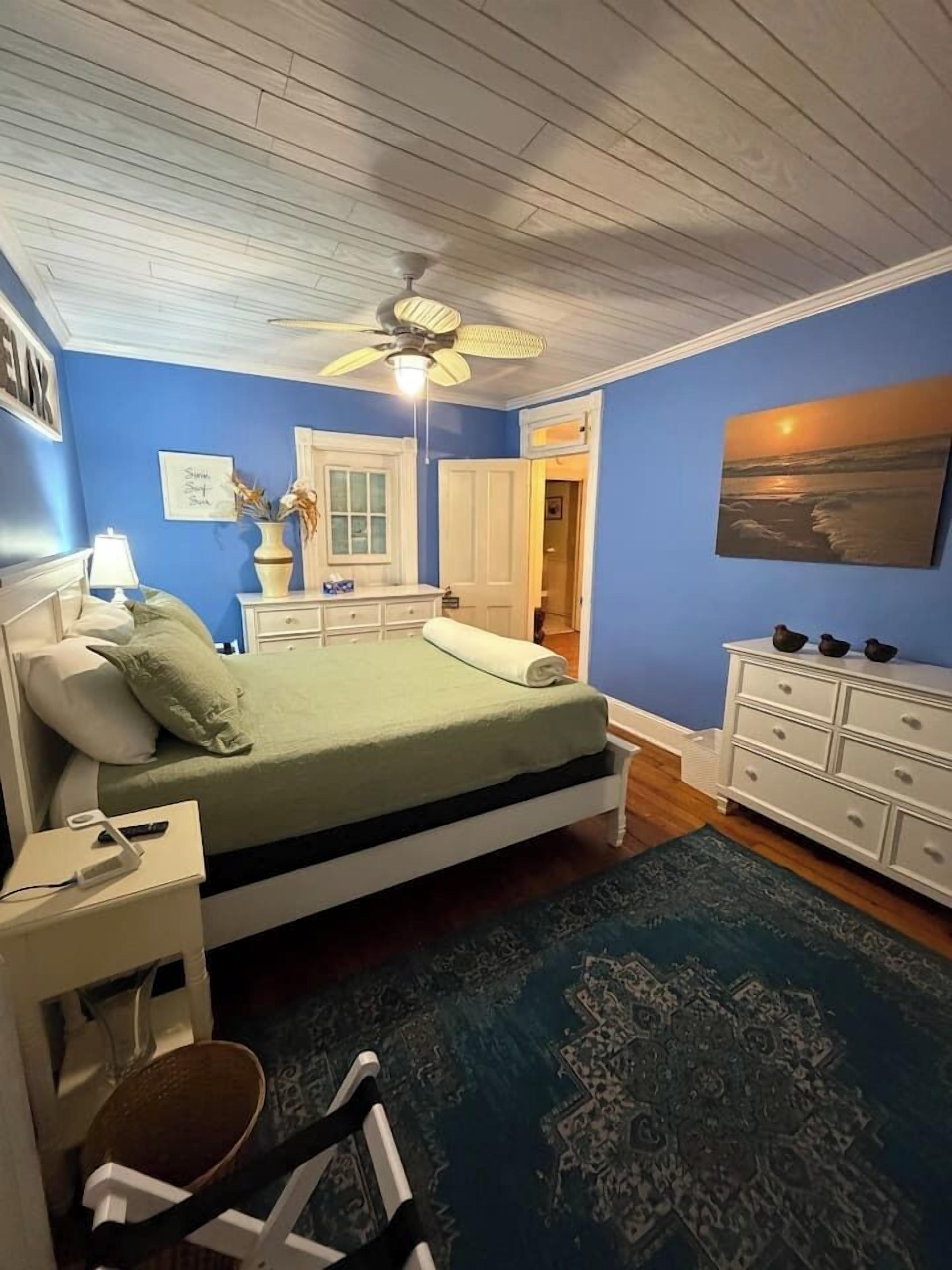 2 chambres, Wi-Fi gratuit, draps fournis