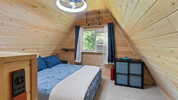 2 habitaciones, escritorio, tabla de planchar con plancha y wifi gratis