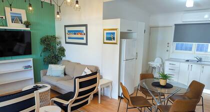 Pet friendly beach home #2 - 250m flat walk to beach & Capel Sound boat launch