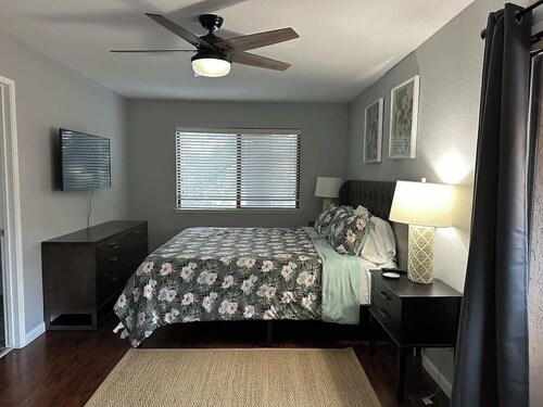 Comfy Townhome Retreat