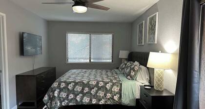 Comfy Townhome Retreat