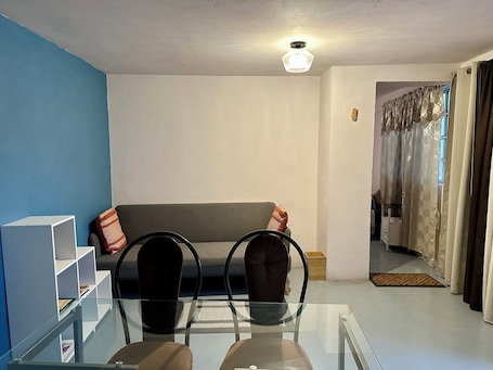 Smart TV. Equipped apartment Excellent location Ecatepec