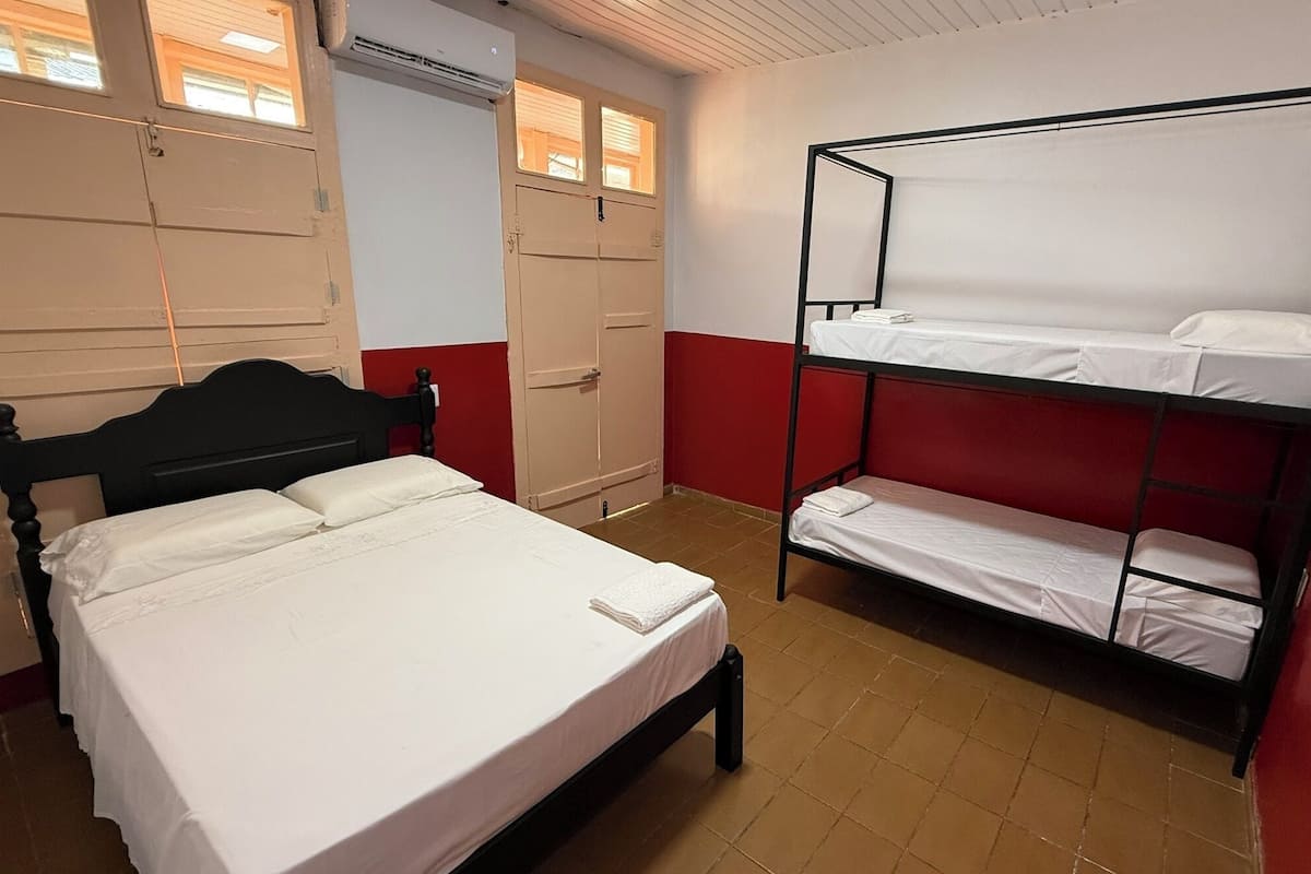 Suite, 1 Bedroom, Non Smoking | Free WiFi