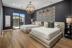10 habitaciones, tabla de planchar con plancha y wifi gratis 