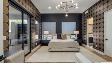 10 bedrooms, iron/ironing board, free WiFi, bed sheets