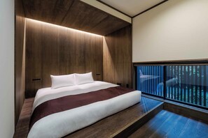 Caja de seguridad en la habitación y decoración personalizada 