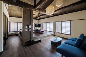 Traditional House, 4 Bedrooms, Kitchen, Garden View | Living area | 43-inch flat-screen TV with cable channels, heated floors