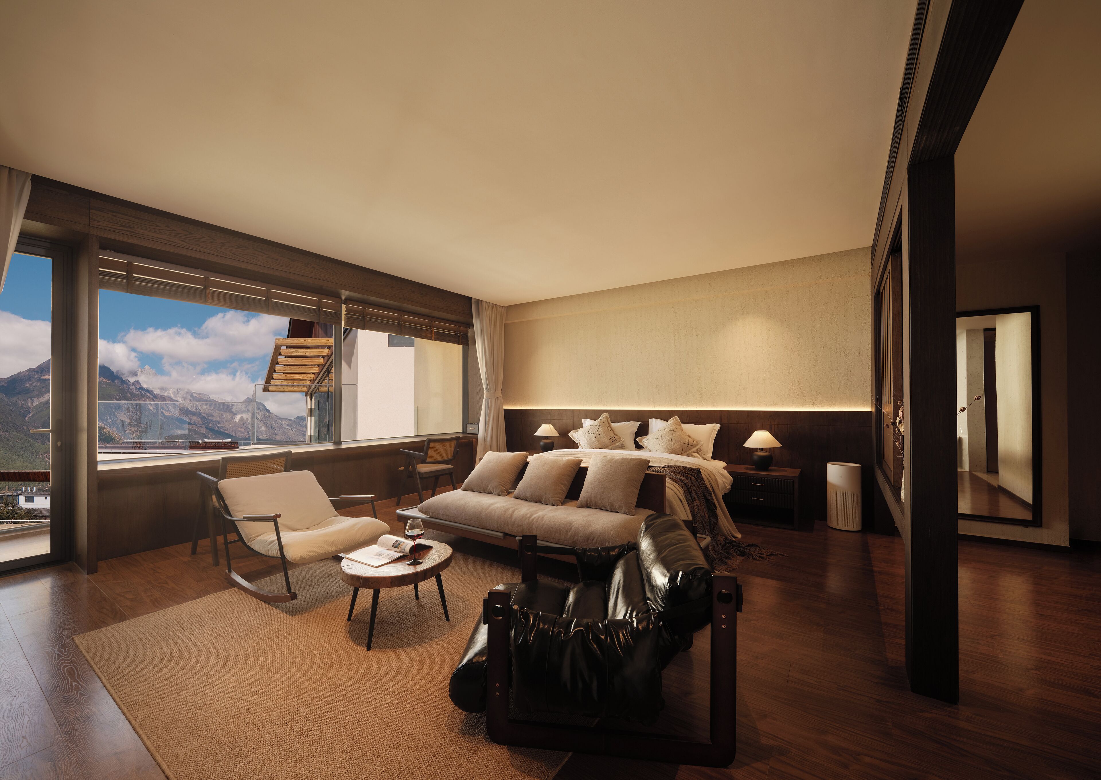 Suite – deluxe, fjellutsikt | Minibarvarer (inkludert), individuelt dekorert og skrivebord