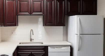 2 Bedroom & 2 Bathrooms Apartment for Long-Term Rentals.