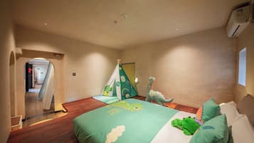 Quarto duplo família | Individualmente decorados, individualmente mobiliados, cortinas blackout