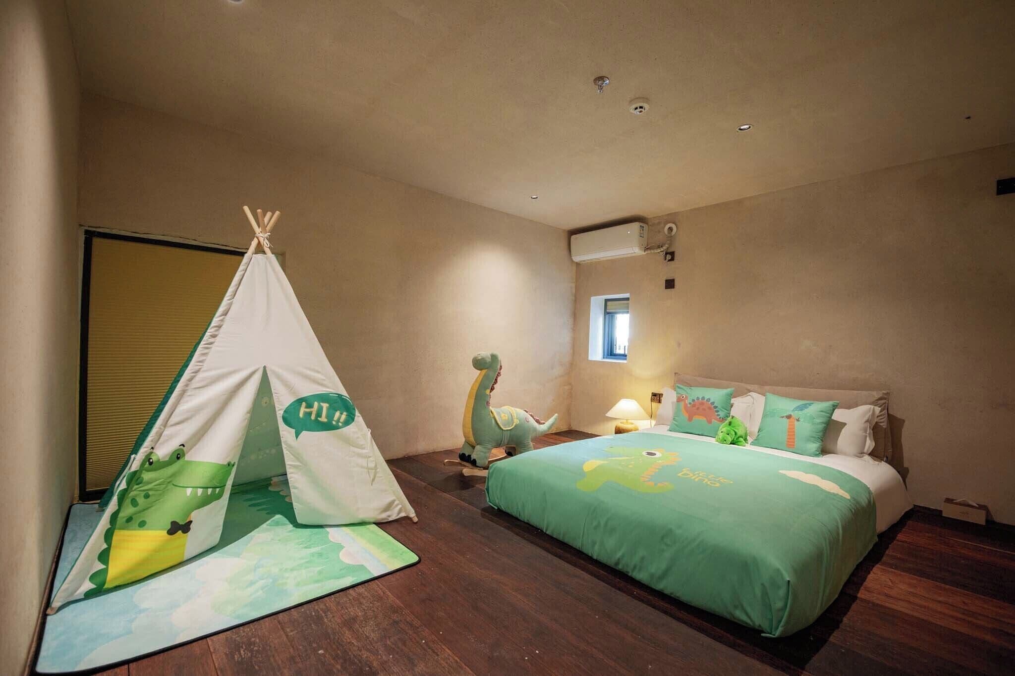 Family Twin Room | Dihias secara berasingan, dilengkapkan perabot secara berasingan 