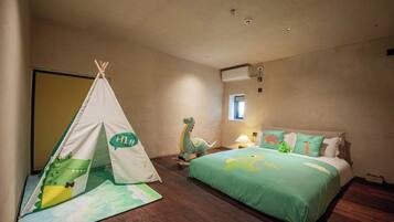 Family Twin Room | Dihias secara berasingan, dilengkapkan perabot secara berasingan