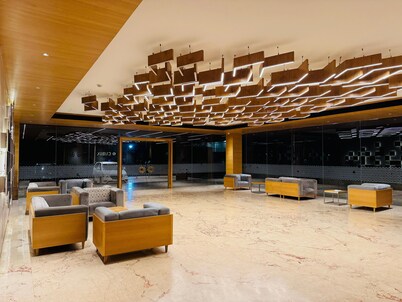 Cubix Hotel