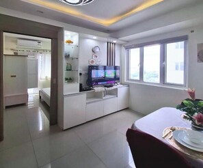 Standard Apartment | Living room
