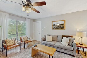 TV, fireplace, DVD player