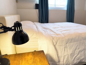 1 quarto, ferros/tábuas de passar roupa, Wi-Fi, roupa de cama