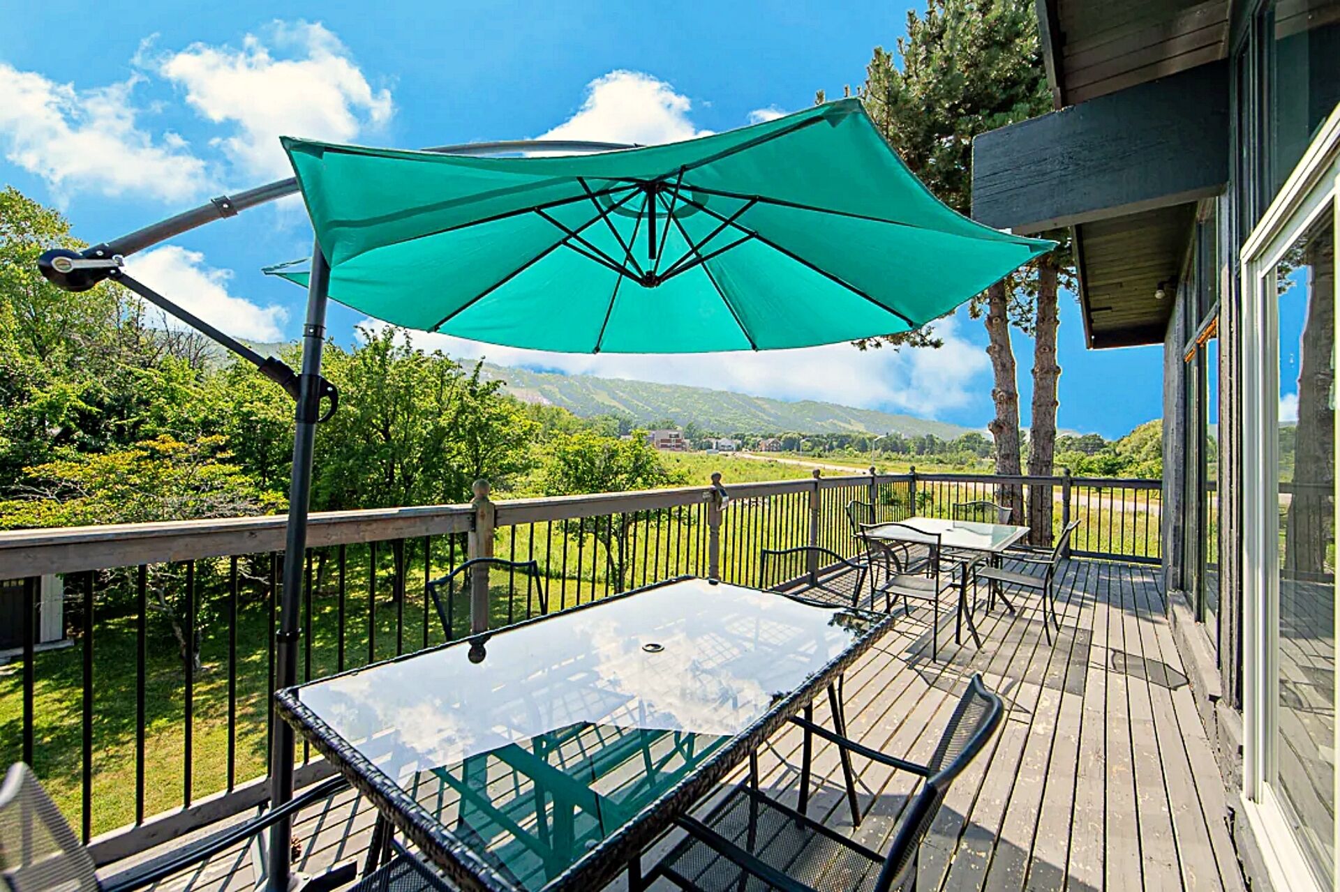 บริเวณภายนอก