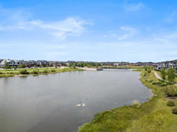 Miscellaneous - Stunning Executive Home » Central AC » King Bed (Airdrie)