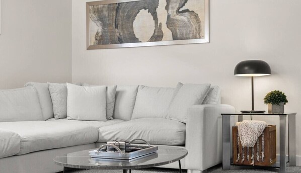 Smart TV, fireplace, offices