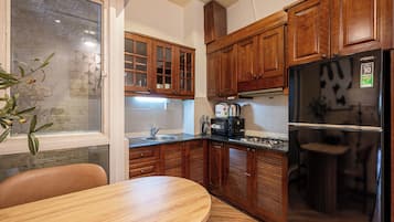 Phòng Suite Deluxe, quang cảnh thành phố | Bếp riêng