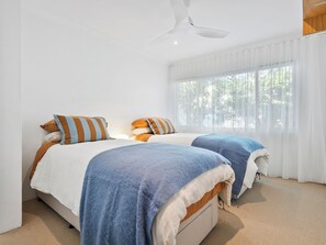 2 bedrooms