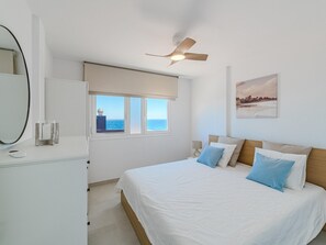 2 habitaciones, tabla de planchar con plancha, internet y ropa de cama 