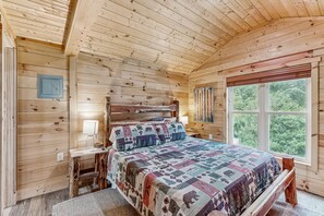 3 habitaciones, tabla de planchar con plancha, internet y ropa de cama 