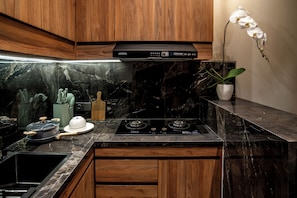 Villa, Private Pool, Pool View | Private kitchen