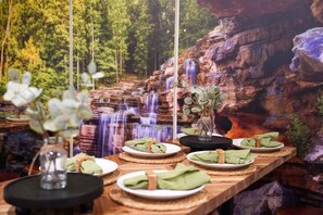 Outdoor dining
