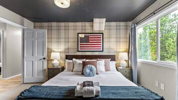 10 slaapkamers, een bureau, een strijkplank/strijkijzer, gratis wifi