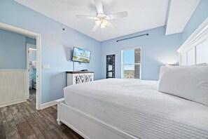 3 bedrooms, iron/ironing board, Internet, bed sheets