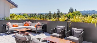 Blueground | Pleasant Hill, view, nr Mount Diablo