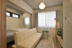 Free WiFi - Bldg E. Tokyo (Tokyo)