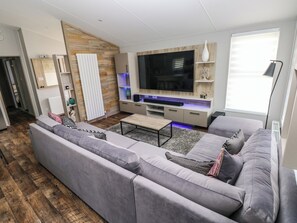 Living area - 69 The Paddocks (Carmarthen)