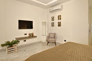 4 habitaciones, wifi y ropa de cama 