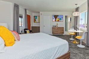 1 bedroom, individually decorated, individually furnished