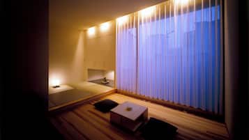 Basic Twin Room | Free WiFi