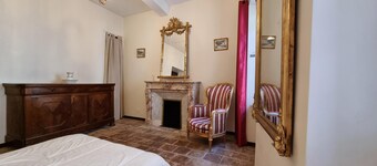 Charming house with private pool in Olonzac