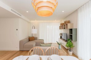 Fernseher, Arbeitsbereiche