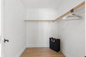 Interior - Chic 2BR: Patio, Hot Tub & Resort Pools! (Scottsdale)