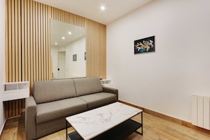 TV, studio