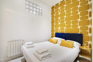 2 bedrooms, WiFi, bed sheets