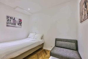 1 bedroom, iron/ironing board, WiFi, bed sheets