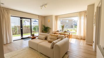 Apartment | 2 bedrooms, Internet