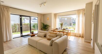 Renovated Apartment With Garden and Parking